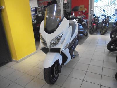 Suzuki Burgman AN 400 (2017 - 20) usata