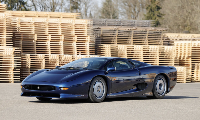 Jaguar XJ220