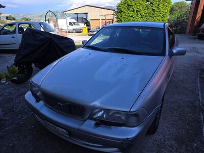 Volvo C70 2.0i turbo 20V cat del 1998 usata a Velletri