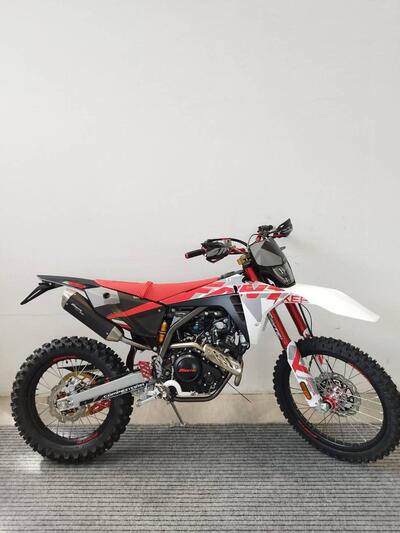 Fantic Motor XEF 125 Competition (2025) nuova
