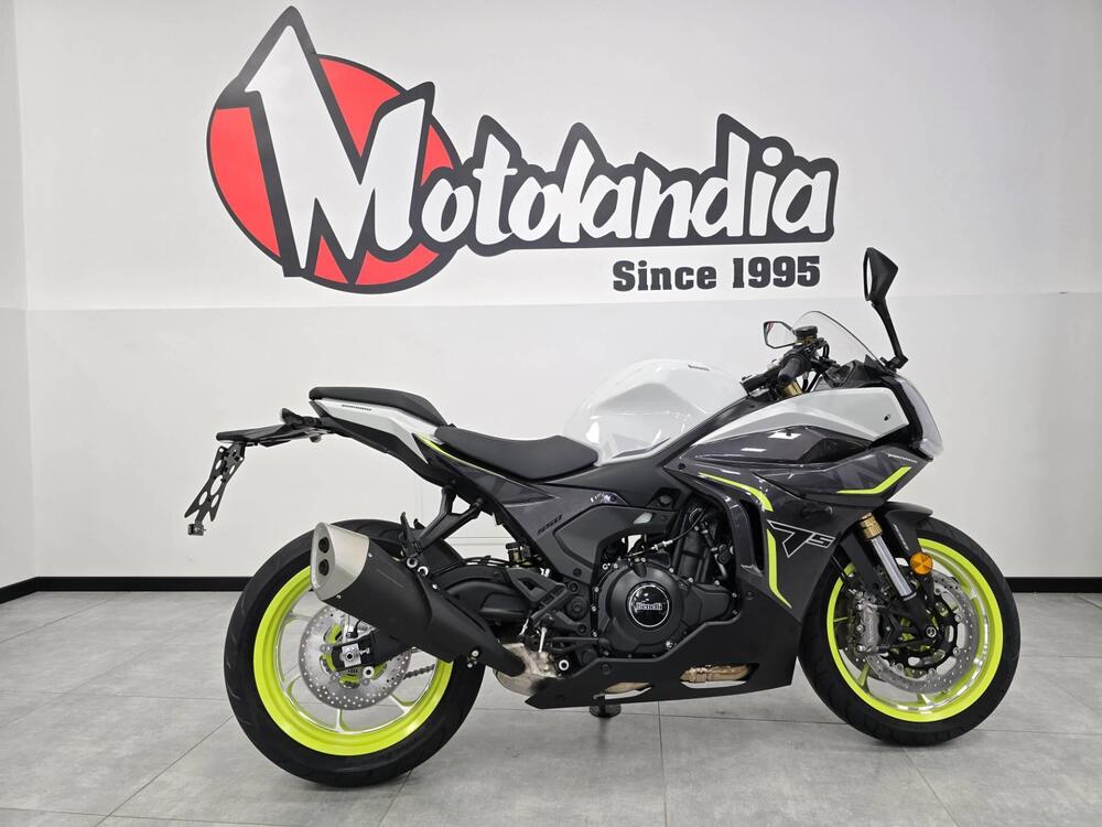 Benelli Tornado 550 (2025) (2)