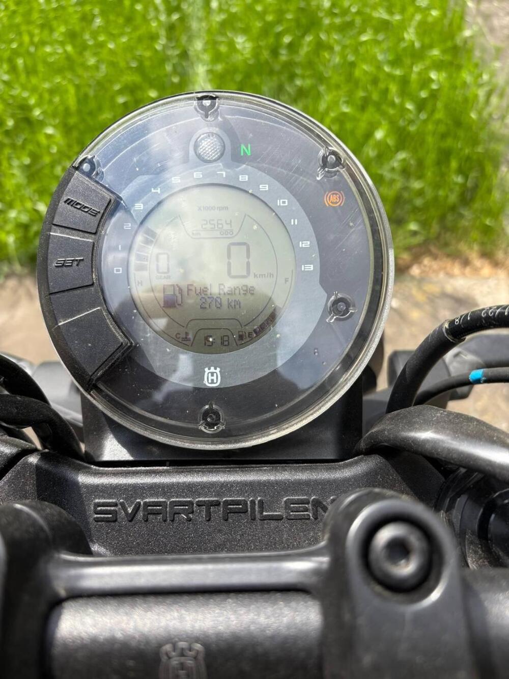 Husqvarna Svartpilen 125 (2024 - 26) (7)