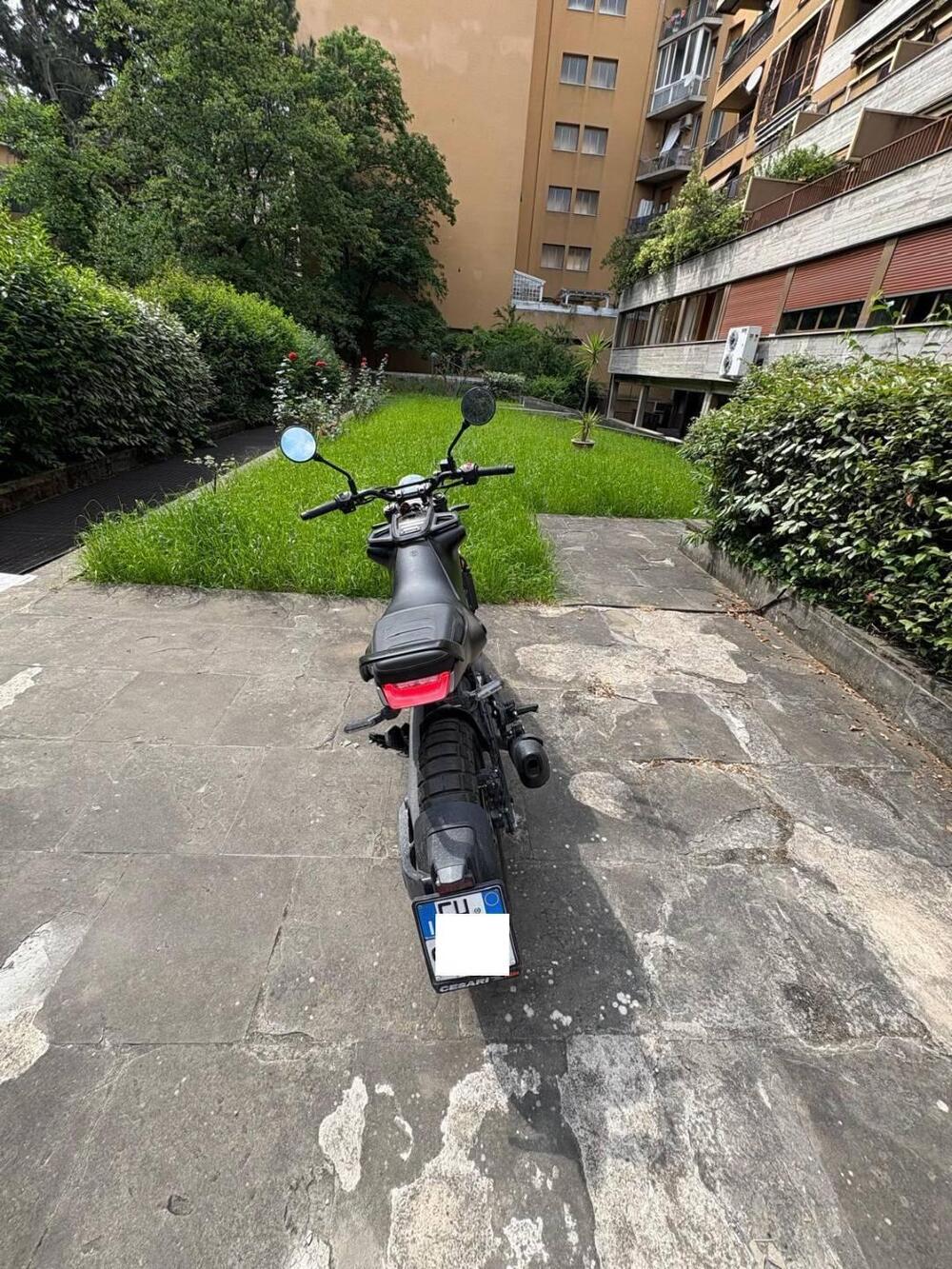 Husqvarna Svartpilen 125 (2024 - 26) (11)