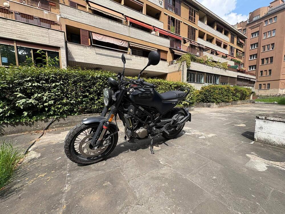 Husqvarna Svartpilen 125 (2024 - 26) (12)