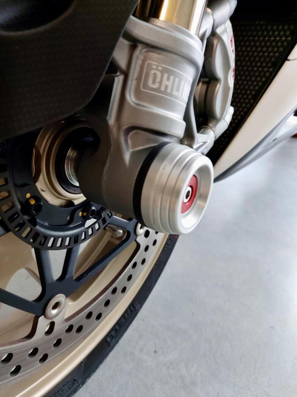 Ducati 1299 Panigale S Anniversario (2016) (18)