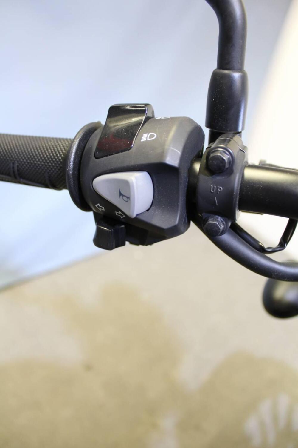 Honda CL500 (2023 - 24) (11)