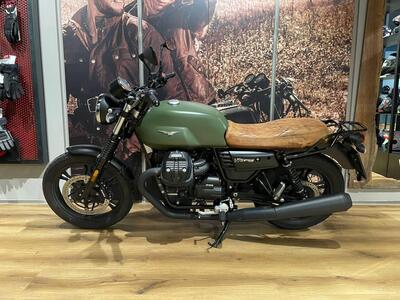 Moto Guzzi V7 III Stone (2017 - 20) usata