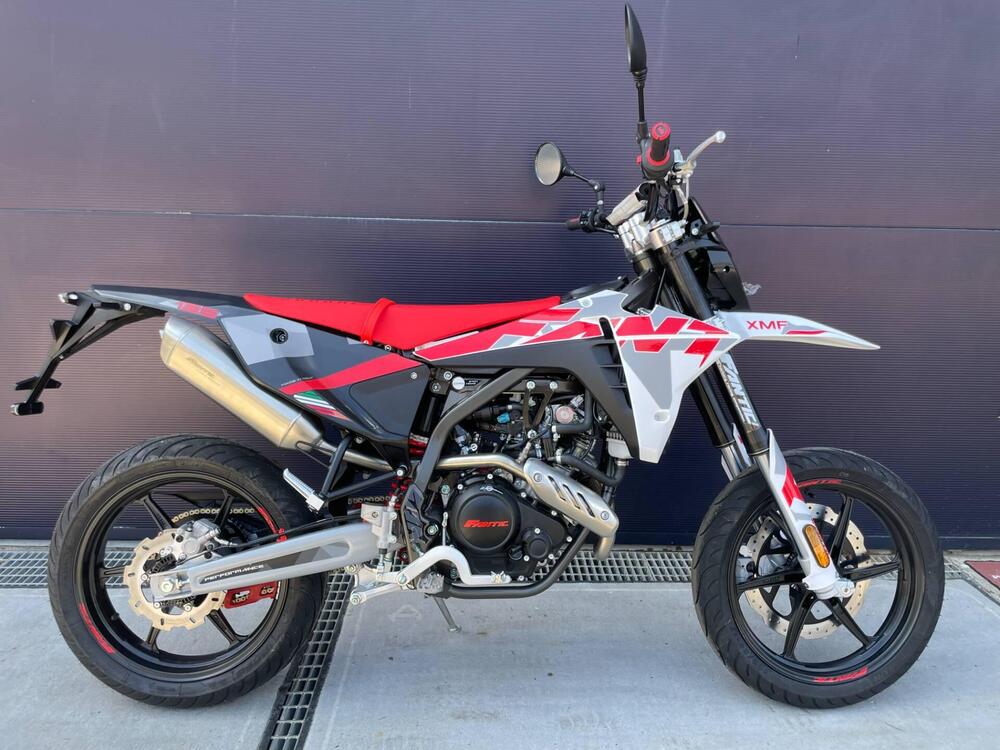 Fantic Motor XMF 125 Performance (2025) (2)