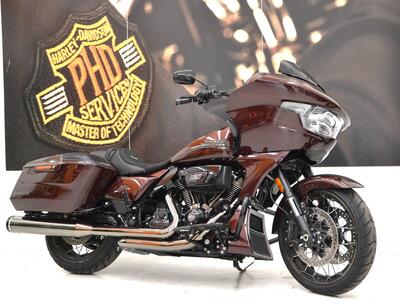 Harley-Davidson CVO Road Glide (2024) usata