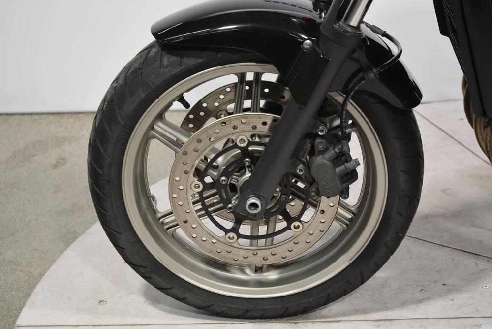 Honda CBF 600 N (2005- 11) (6)