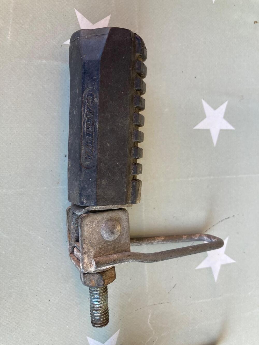 Pedane passeggero Cagiva (3)