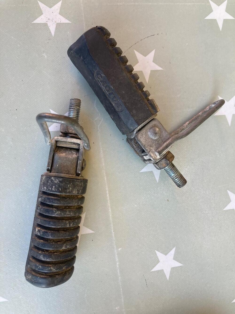 Pedane passeggero Cagiva (4)