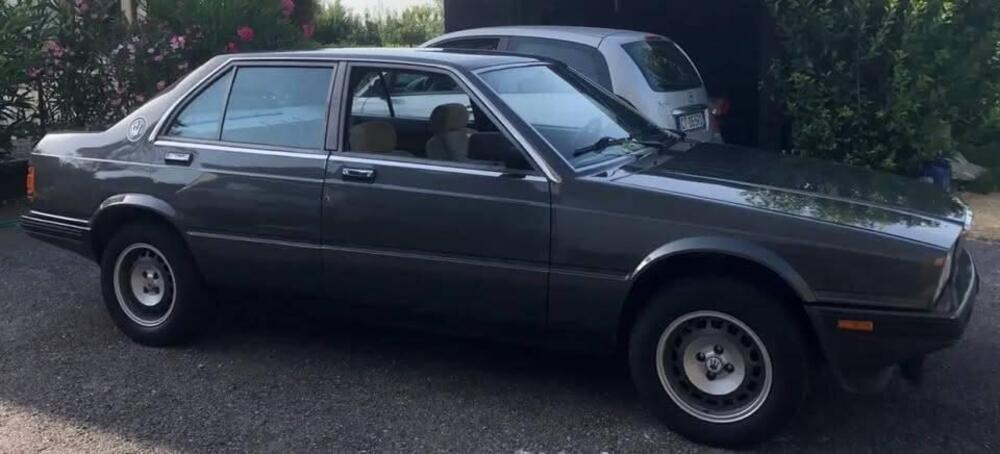 Maserati biturbo 425 auto d'epoca d'epoca a Bologna (7)