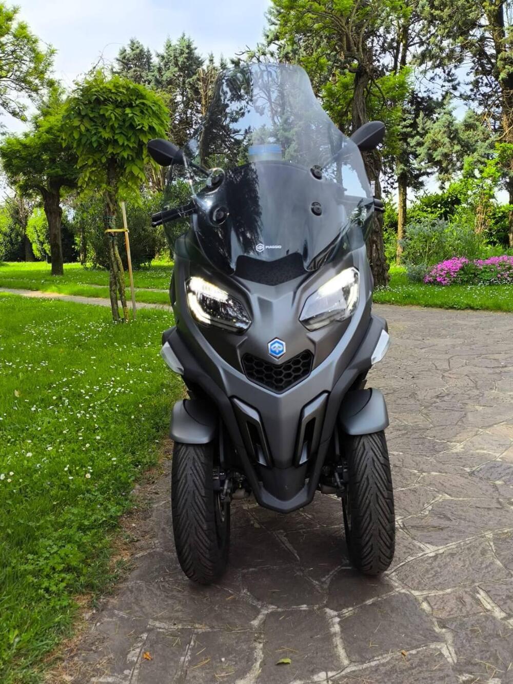 Piaggio MP3 530 Hpe Exclusive (2025 - 26) (5)