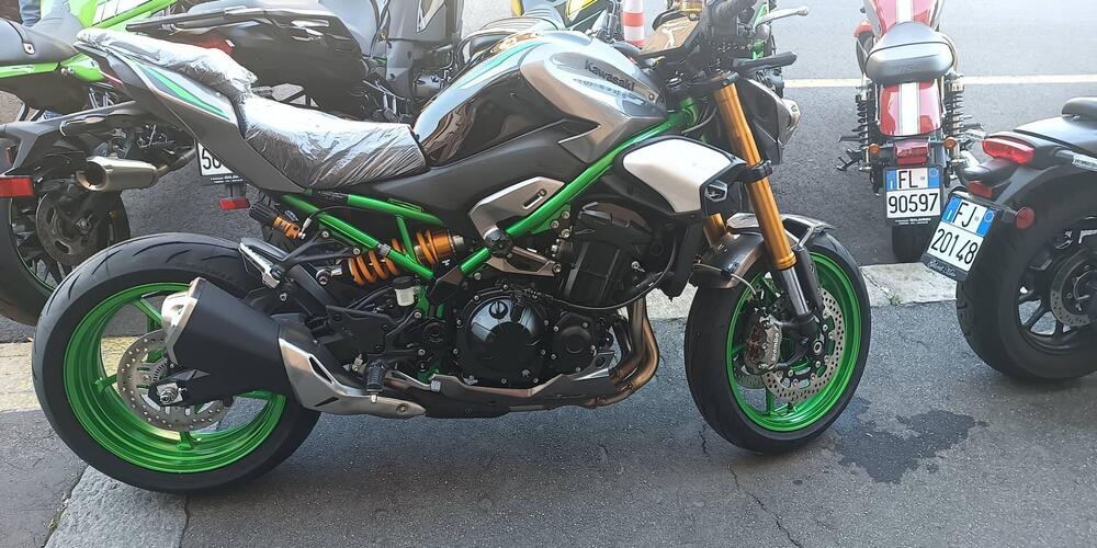 Kawasaki Z 900 SE (2025 - 26)