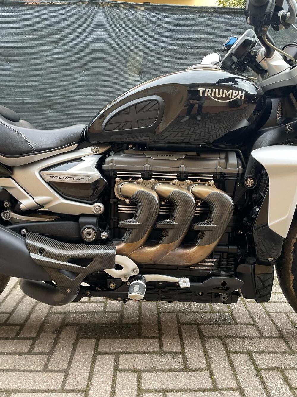 Triumph Rocket 3 R (2021 - 24) (3)