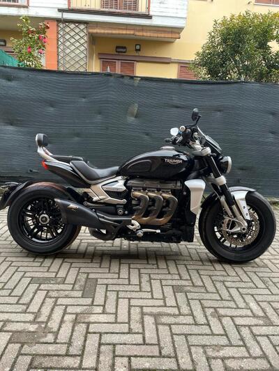 Triumph Rocket 3 R (2021 - 24) usata