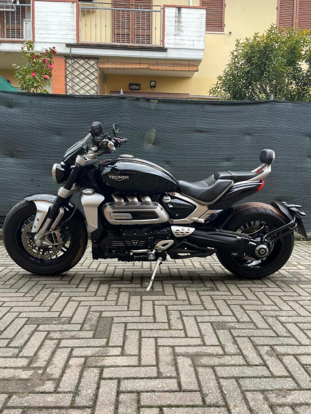 Triumph Rocket 3 R (2021 - 24) (8)