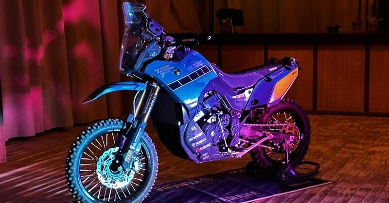 La nuova Yamaha T&eacute;n&eacute;r&eacute; GYTR 2025 Factory raccontata da Alessandro Botturi [VIDEO]