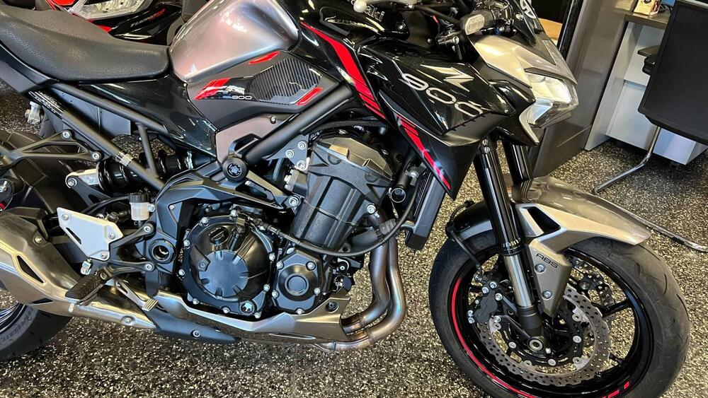 Kawasaki Z 900 (2021 - 24) (7)