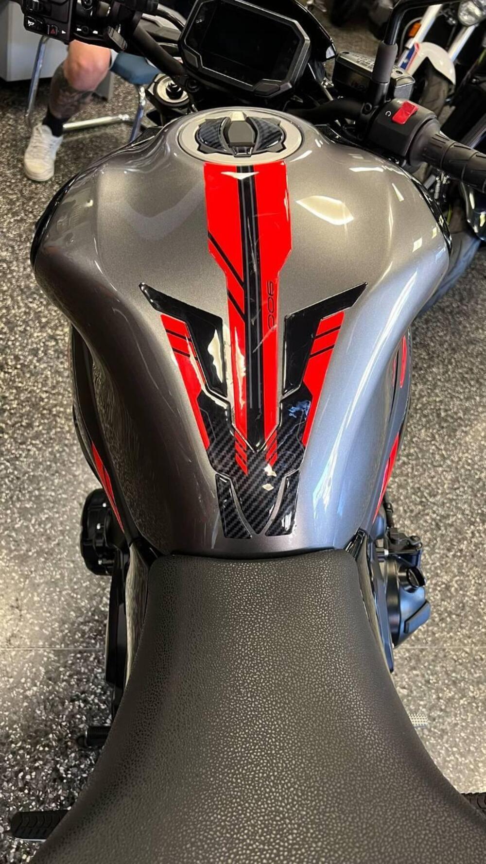 Kawasaki Z 900 (2021 - 24) (10)