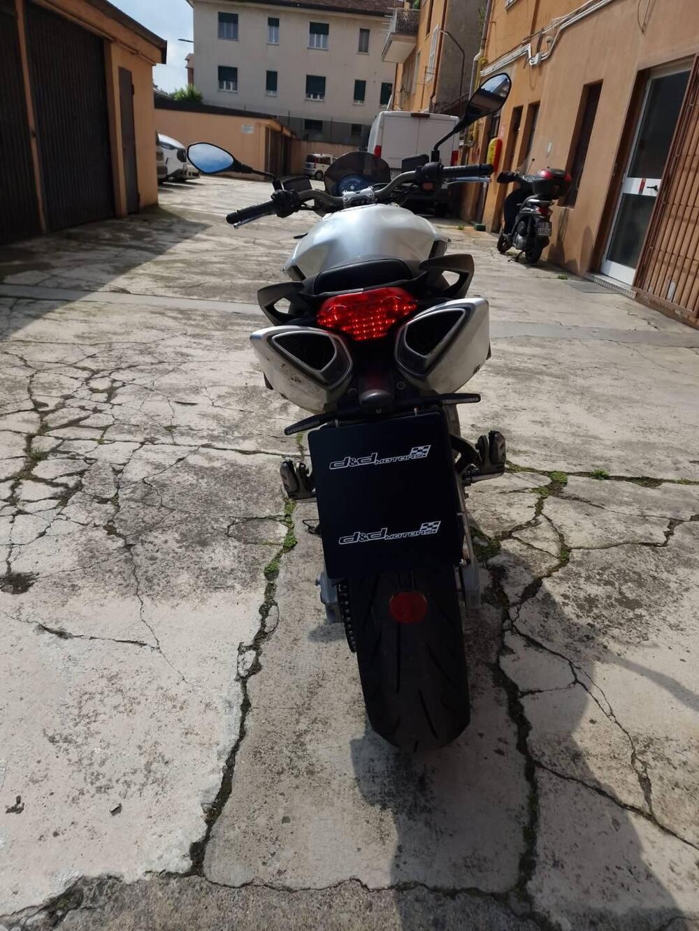 Aprilia Shiver (2008 - 10) (7)