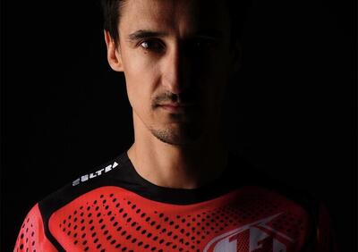 Marvin Musquin sarà lo sviluppatore di Ducati per il Supercross!? Sì, ma non sarà solo. Ecco chi potrebbe aiutarlo!