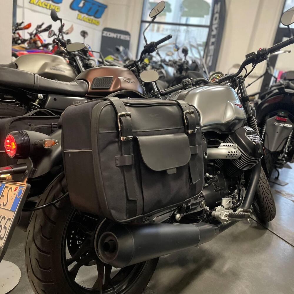 Moto Guzzi V7 III Stone S (2020) (2)