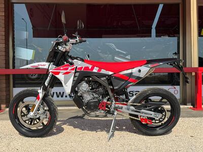 Fantic Motor XMF 125 Performance (2025) nuova