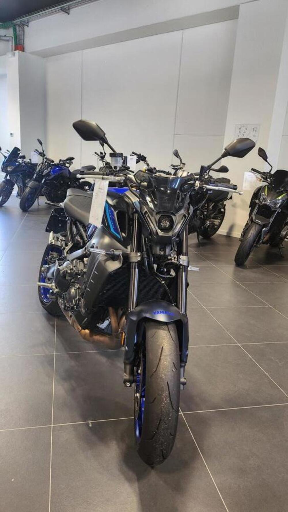 Yamaha MT-09 (2021 - 23) (3)