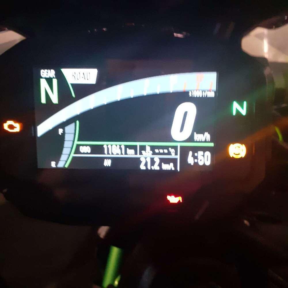 Kawasaki Z 900 Performance (2021 - 24) (7)