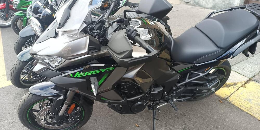 Kawasaki Versys 1100 SE (2025 - 26) (5)