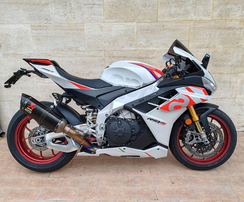 Aprilia RSV4 1100 Factory (2021 - 24)