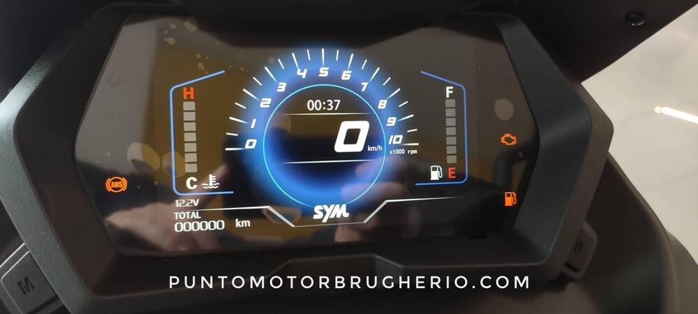 Sym Joymax 300 Z (2025) (7)