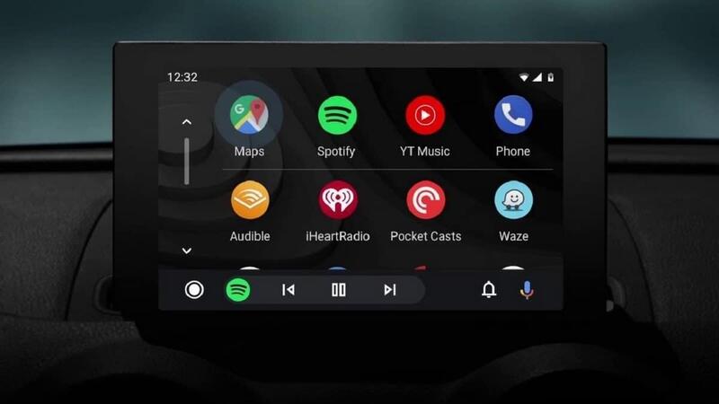 Google apre ai video su Android Auto: YouTube (e non solo) in arrivo sugli schermi delle auto