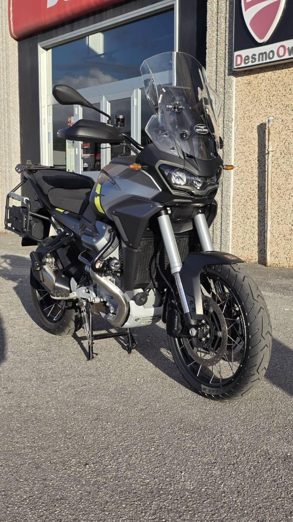 Moto Guzzi Stelvio (2024 - 25) (10)