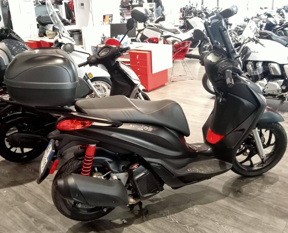 Piaggio Medley 150 S ABS (2021 - 25) (2)