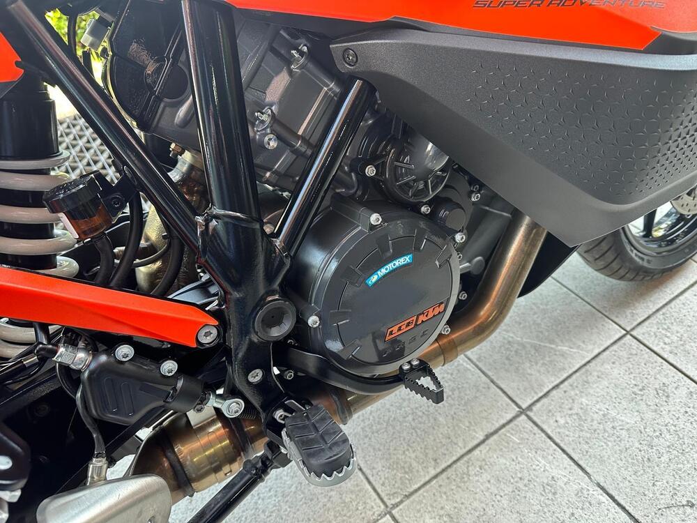 KTM 1290 Super Adventure S (2021) (13)