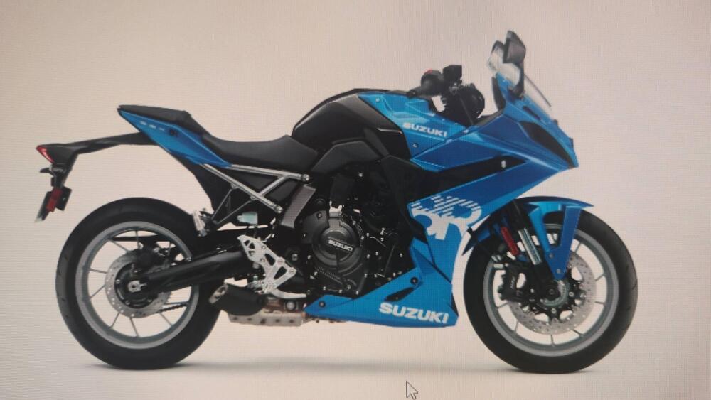 Suzuki GSX-8R (2024 - 25) (6)