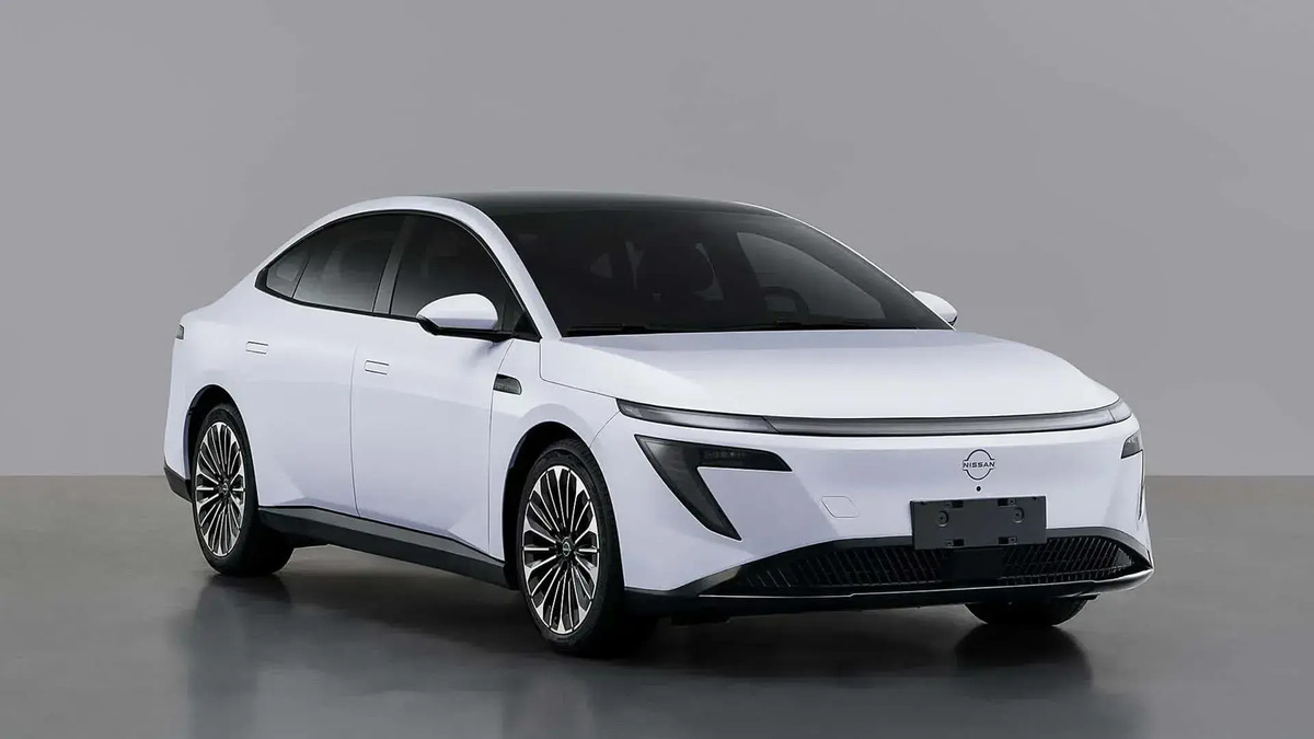 Nissan appello ai cinesi: usate le nostre fabbriche