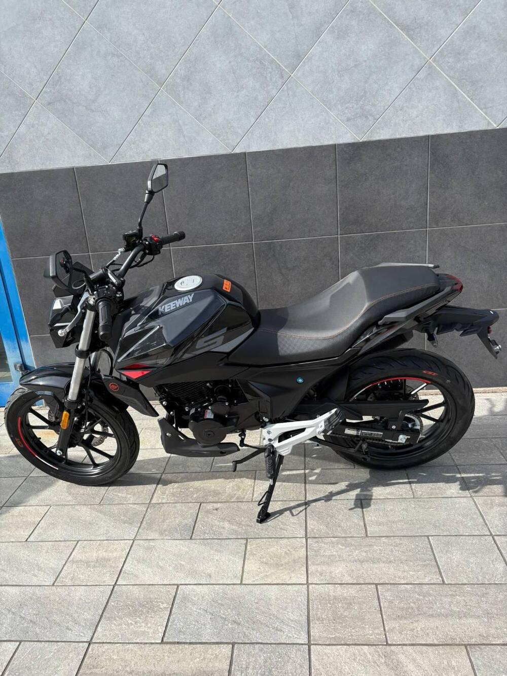 Keeway Motor RKS 125 (2025 - 26) (2)
