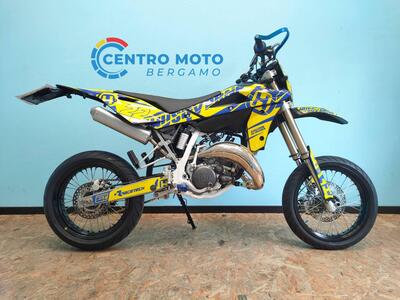 Husqvarna SM 125 (2009) usata