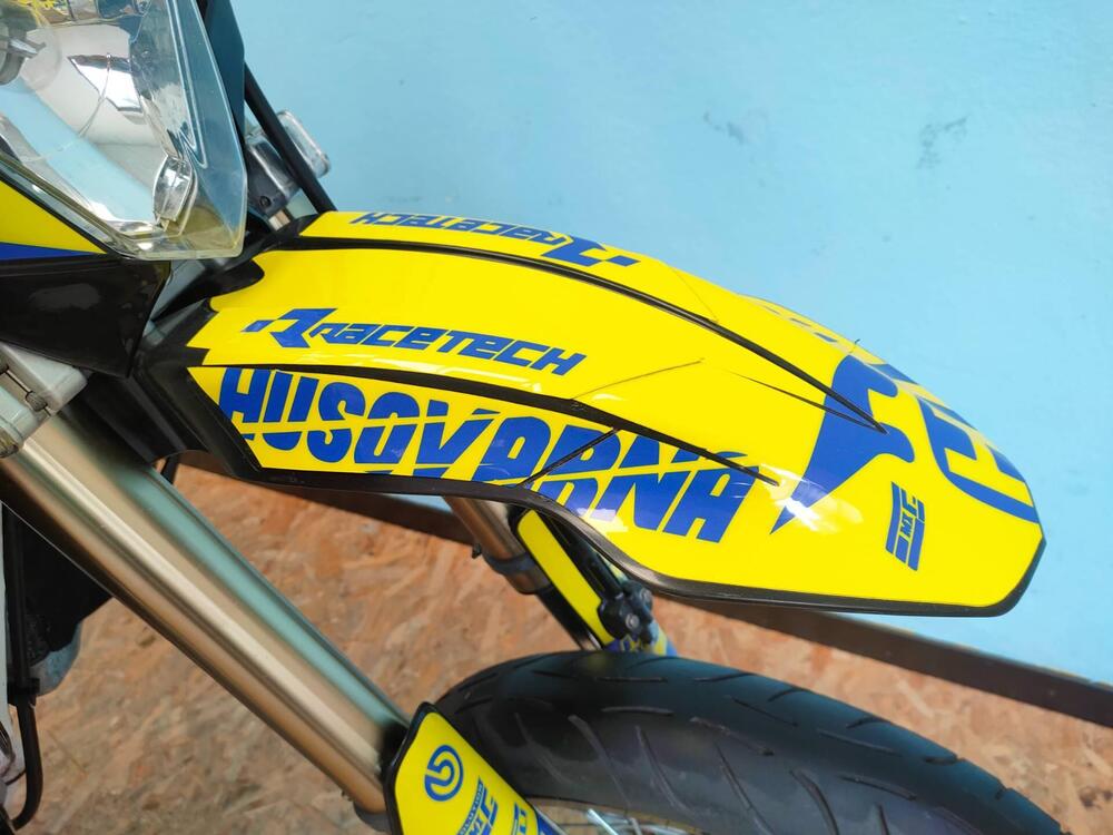 Husqvarna SM 125 (2009) (9)