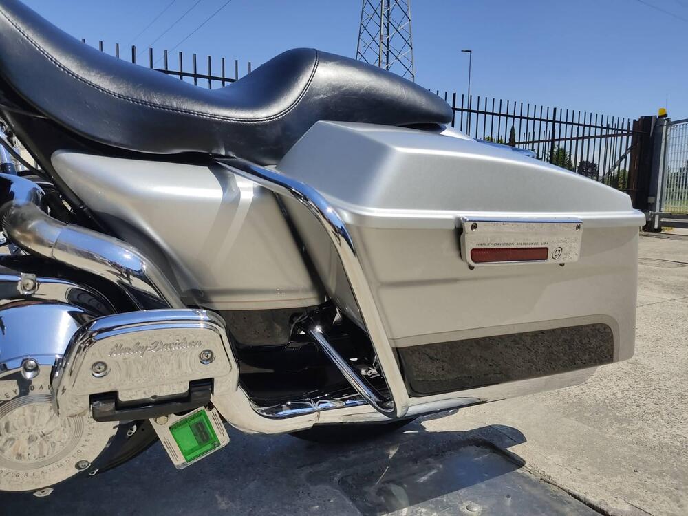 Harley-Davidson FLTR '03-Road Glide centenario  bicolore ASI (13)