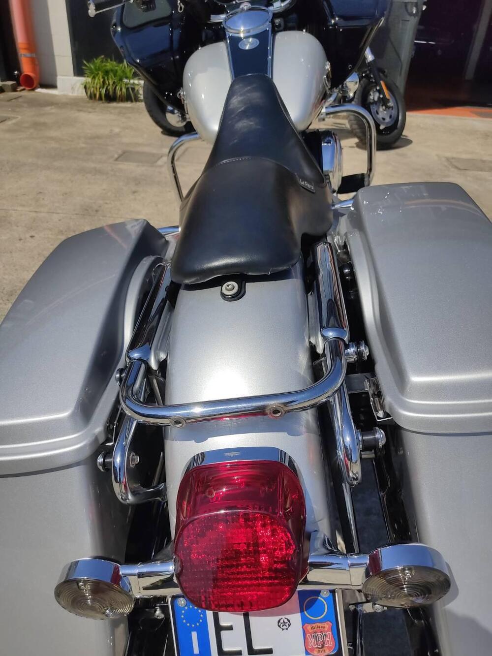 Harley-Davidson FLTR '03-Road Glide centenario  bicolore ASI (14)