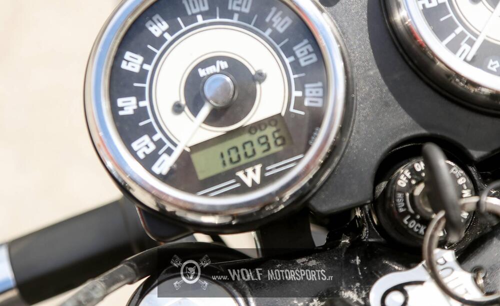 Kawasaki W 800 (2010 - 17) (4)