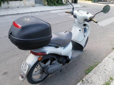 Aprilia Scarabeo 50 (2007 - 08) usata