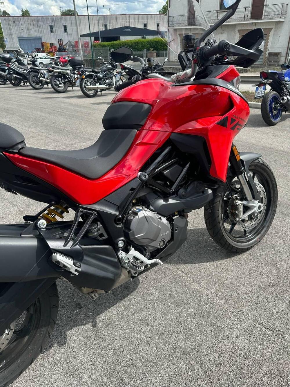 Ducati Multistrada V2 (2022 - 24) (10)