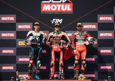 SBK 2025. GP della Repubblica Ceca. Bulega vince Gara2 in volata su Toprak! 