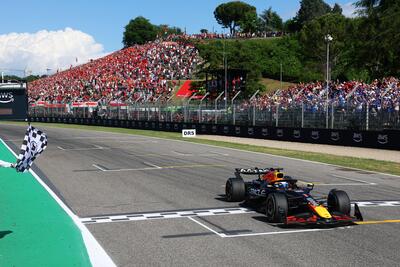 F1. GP Imola 2025: Max Verstappen vince davanti alle due McLaren! Rimonta Ferrari con Hamilton 4&deg; e Leclerc 6&deg;. DNF per Antonelli